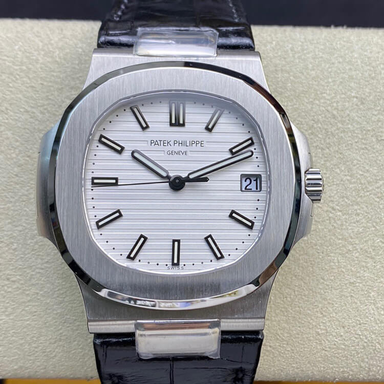 Replica Pat*k Phi1i*pe Nautilus 5711 1:1 Best Edition 3K Factory White Dial Cowhide Strap