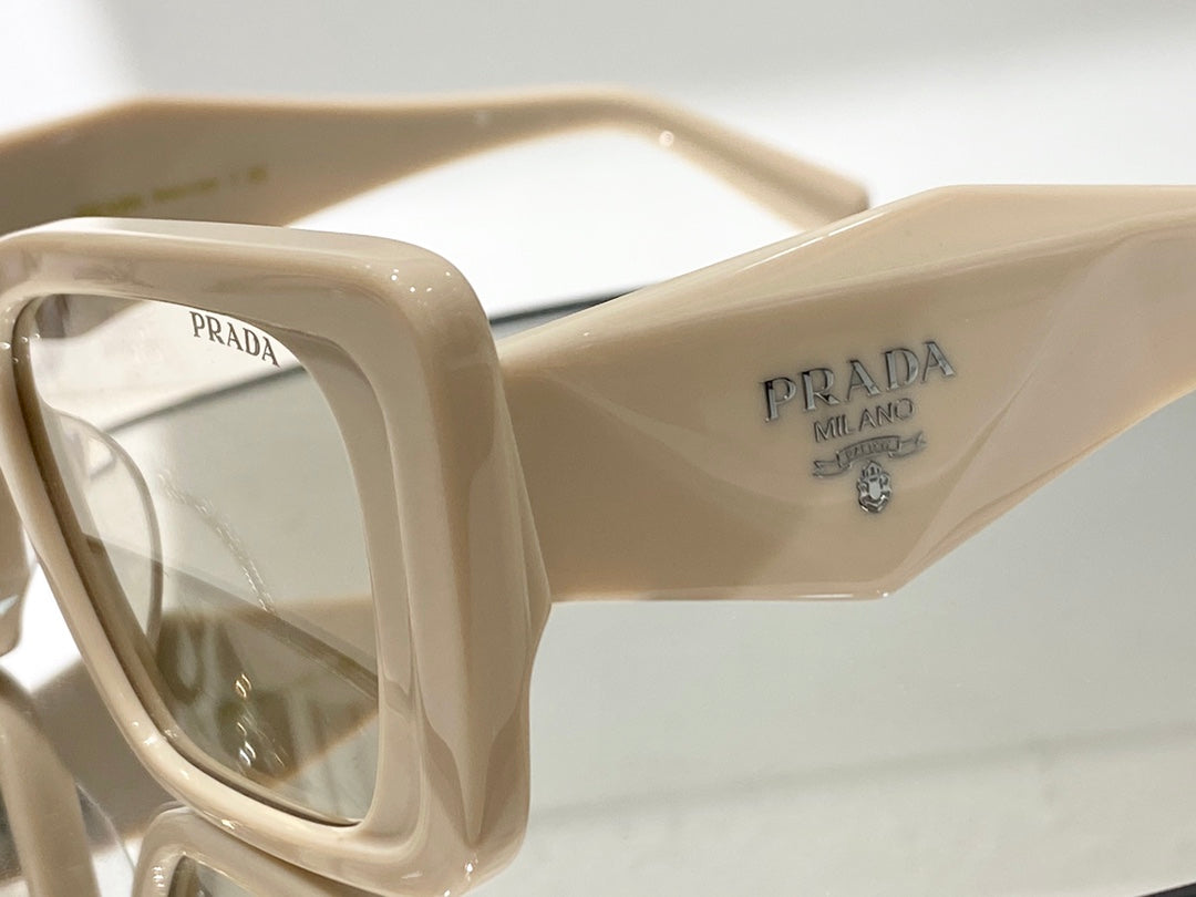 Pra*a sunglasses