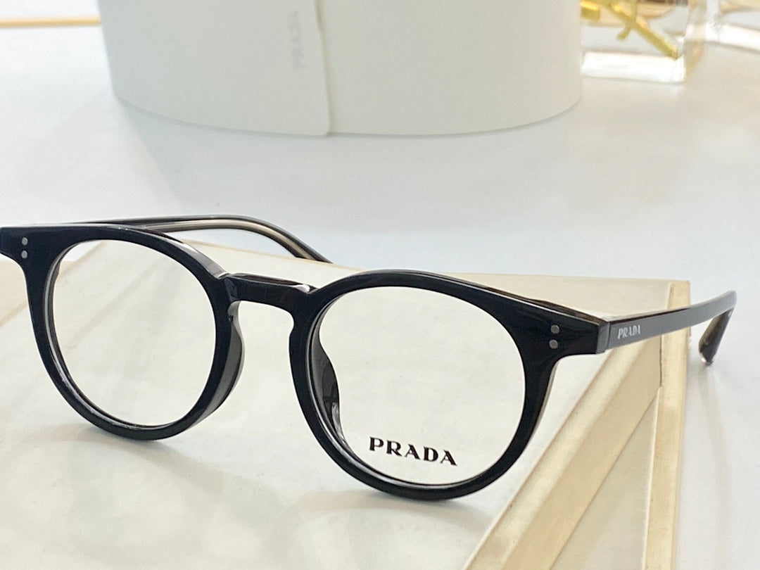Pra*a Glasses