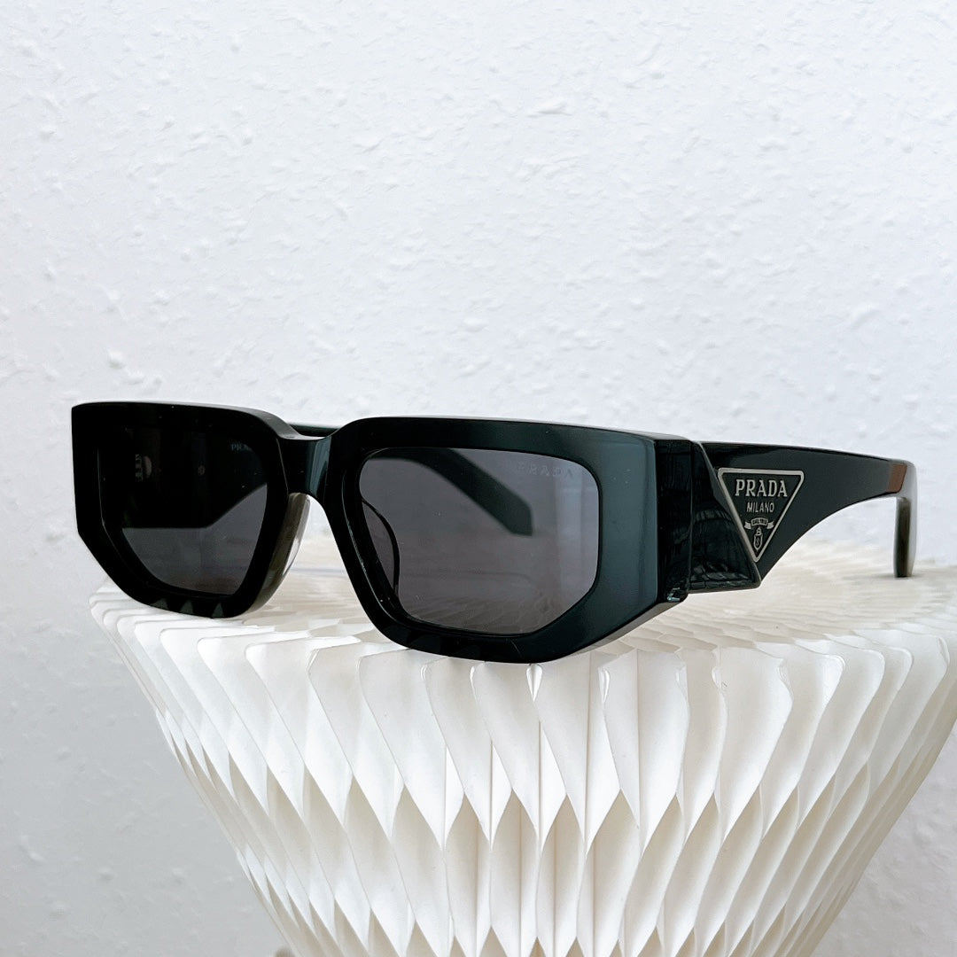 Pra*a Sunglasses