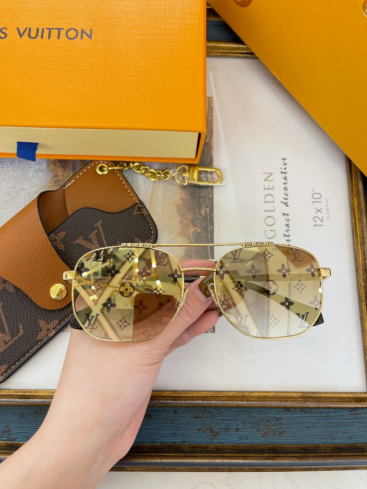L0vis Vvtt0n Sunglasses