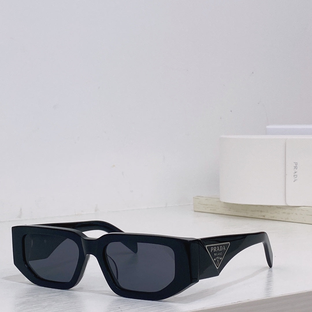 Pra*a Sunglasses