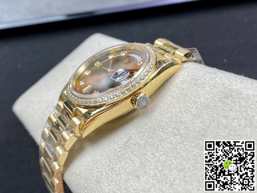 Replica R01ex Day Date M128348RBR-0005 1:1 Best Edition EW Factory Yellow Gold