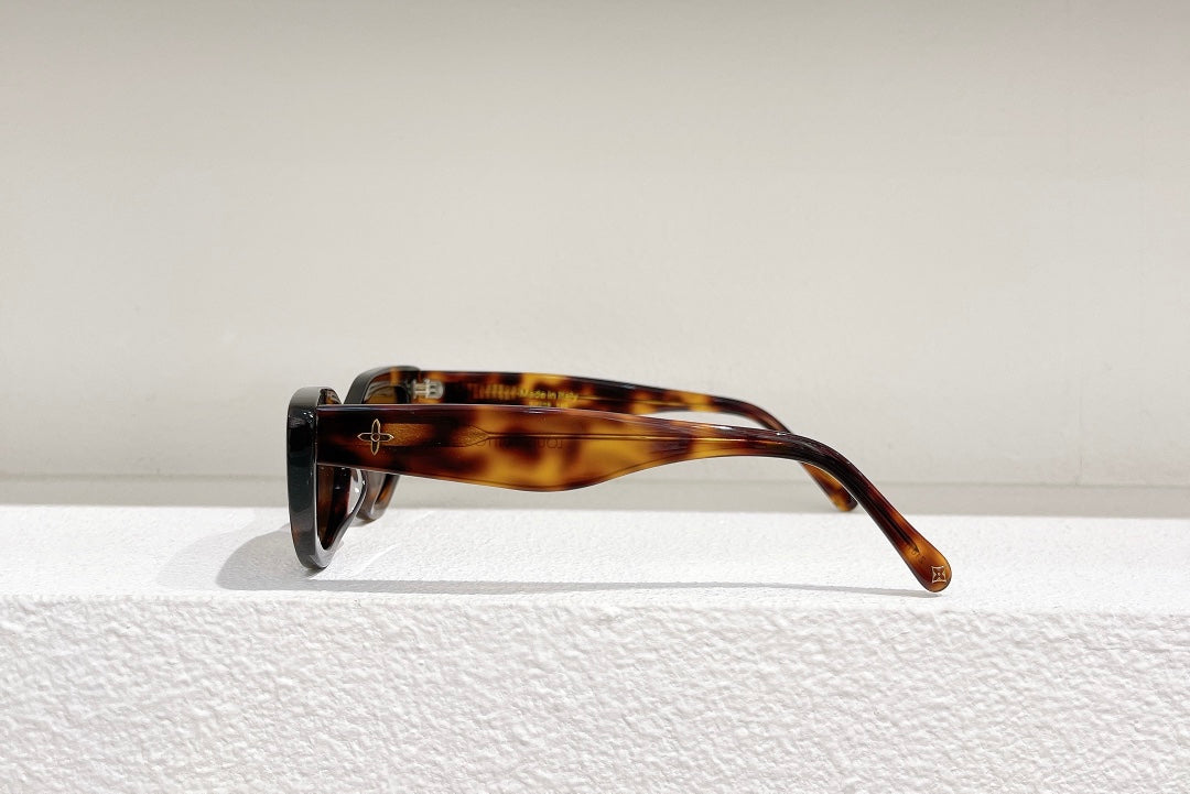 LV Sunglasses Dupe