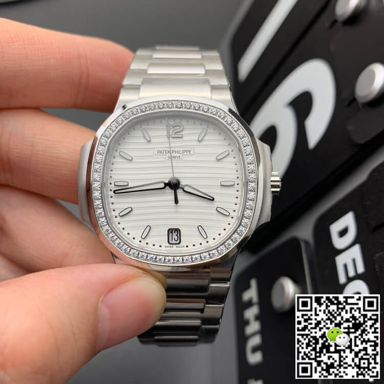 Replica Pat*k Phi1i*pe Nautilus 7118/1200A-010 1:1 Best Edition 3K Factory White Dial