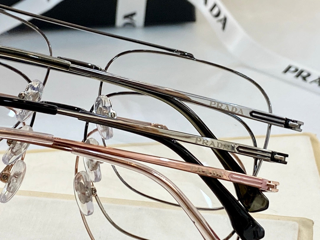 Pra*a Glasses