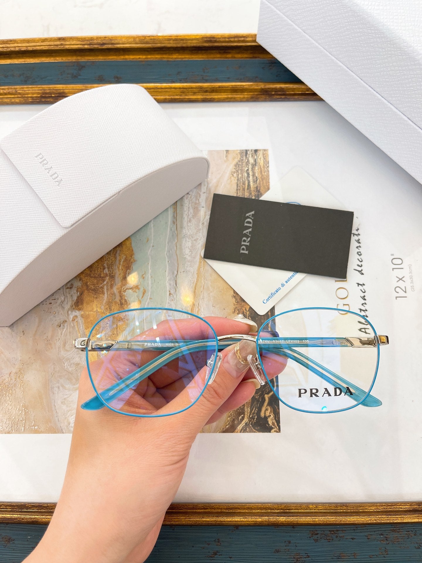Pra*a Glasses