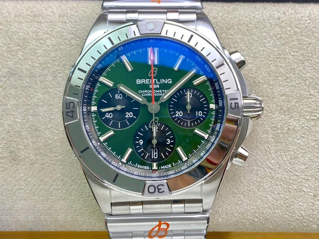 Replica Breitling Chronomat AB01343A1L1A1 1:1 Best Edition GF Factory Green Dial