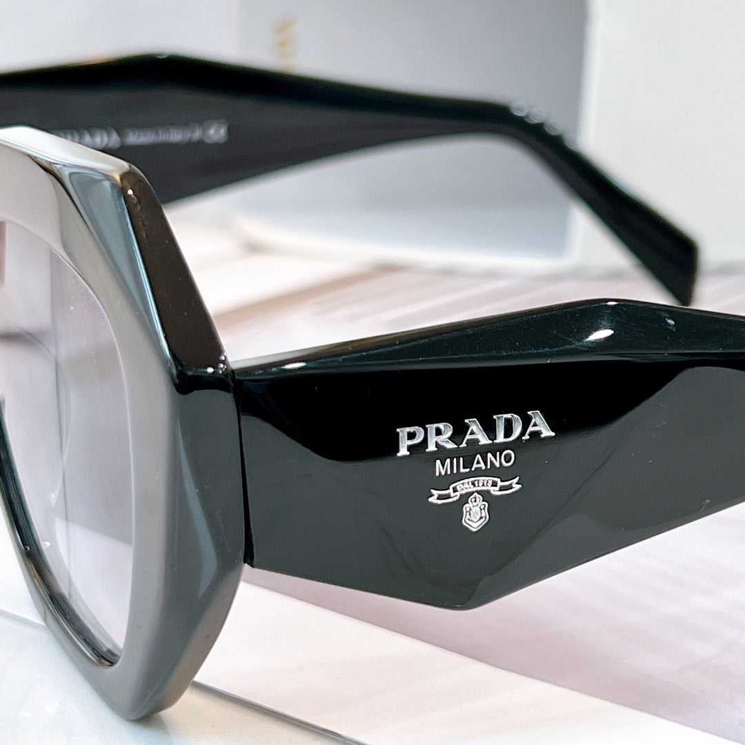 Pra*a Sunglasses