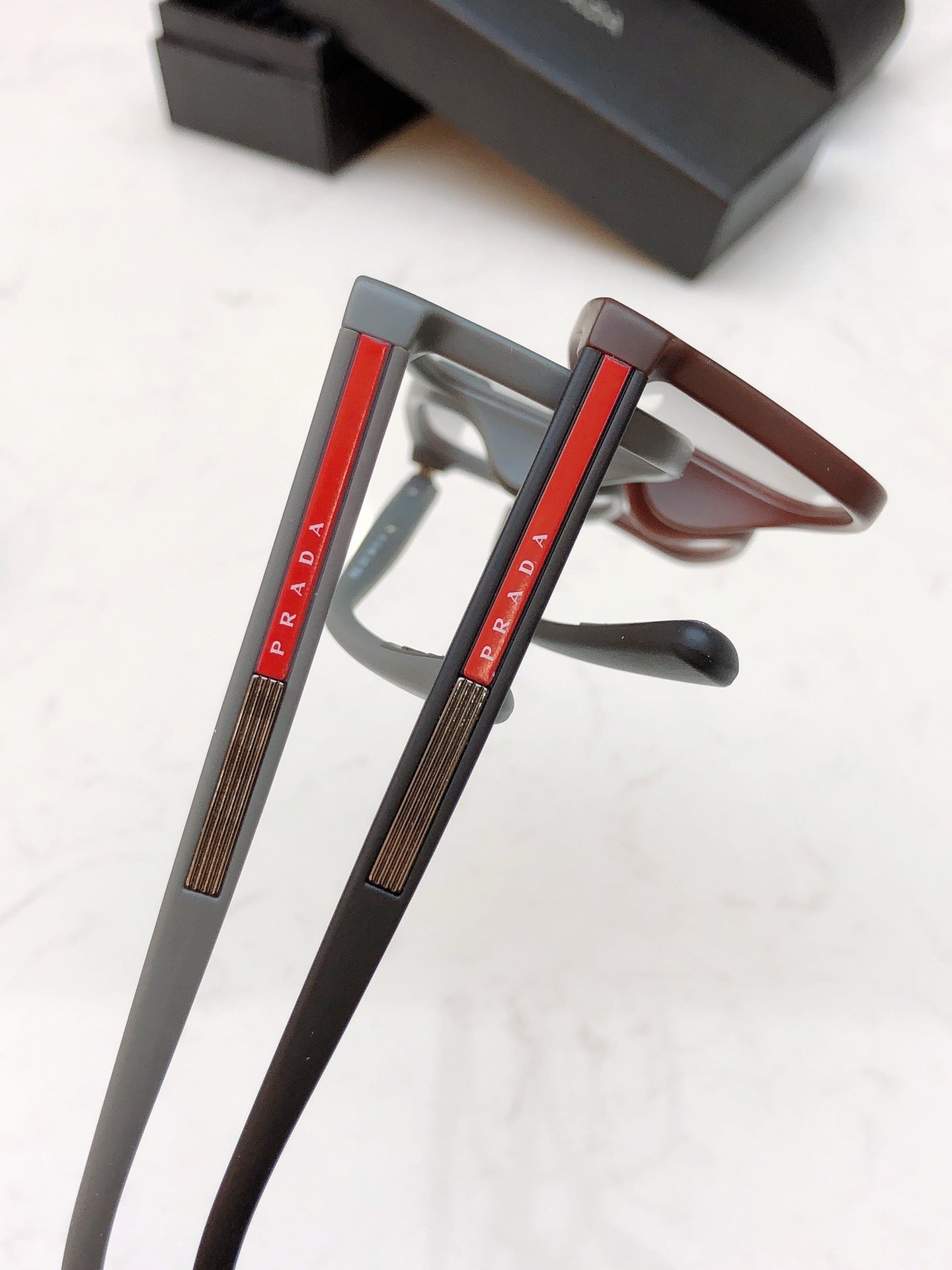 Pra*a Glasses Dupe Replica Pra*a Sunglasses