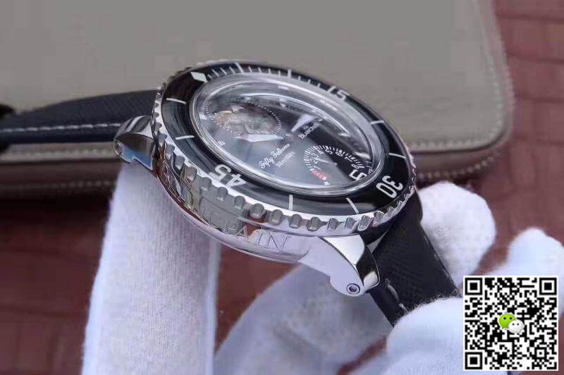Replica Blancpain Fifty Fathoms Tourbillon 5025-1530-52 1:1 Best Edition Swiss Tourbillon S*perlumed Black Dial