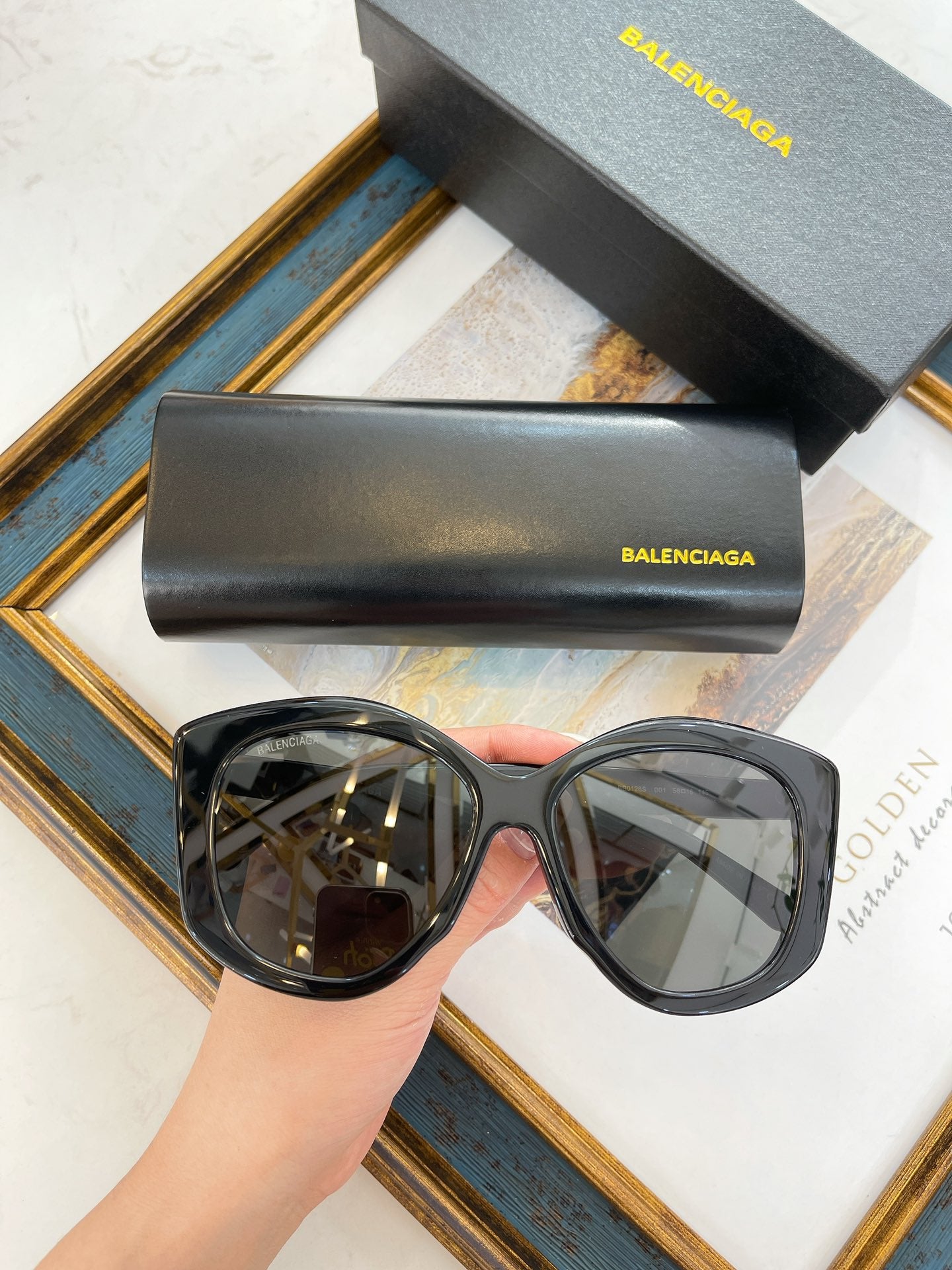 Ba1en*iaga Sunglasses