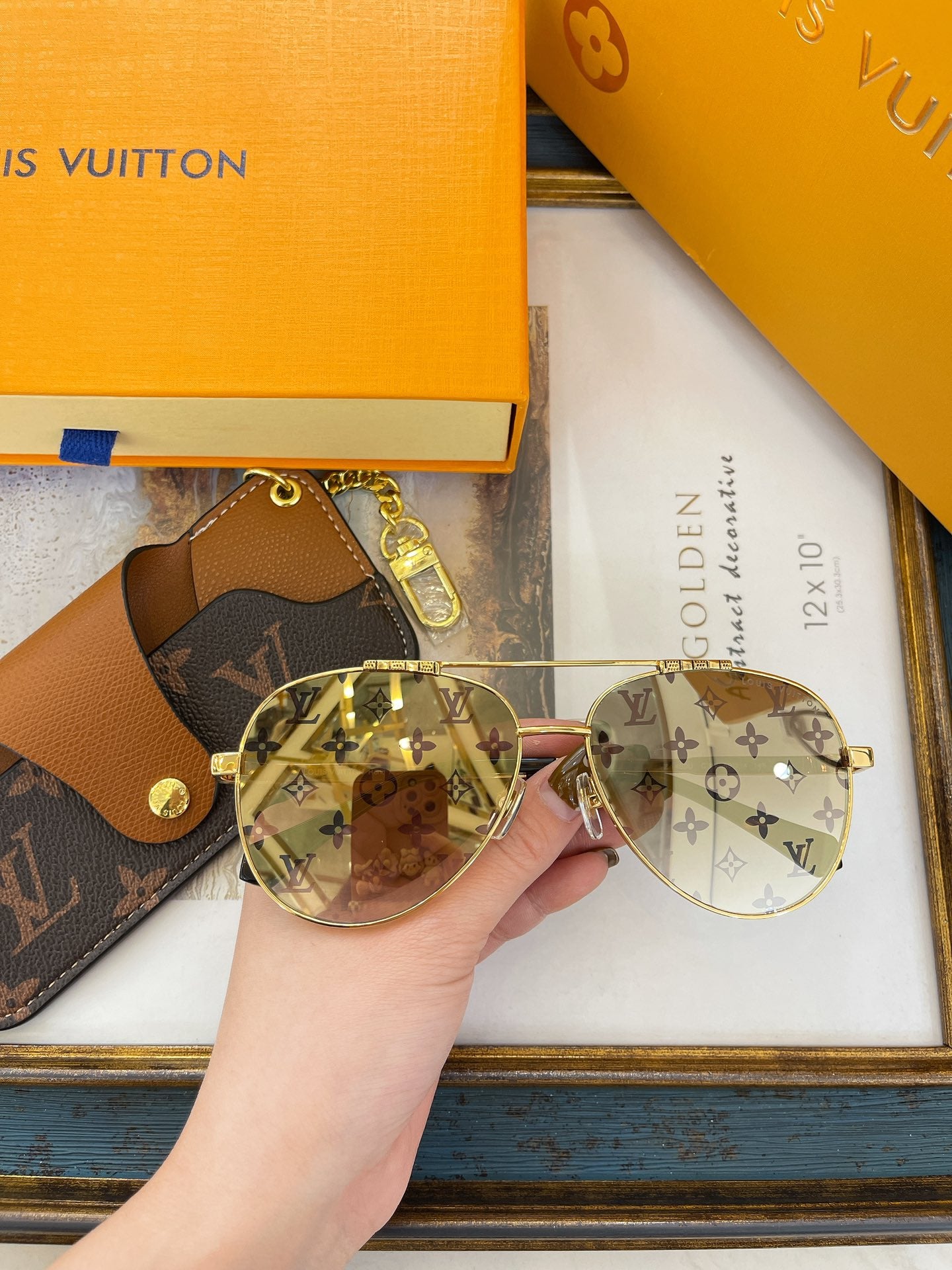 L0vis Vvtt0n Sunglasses