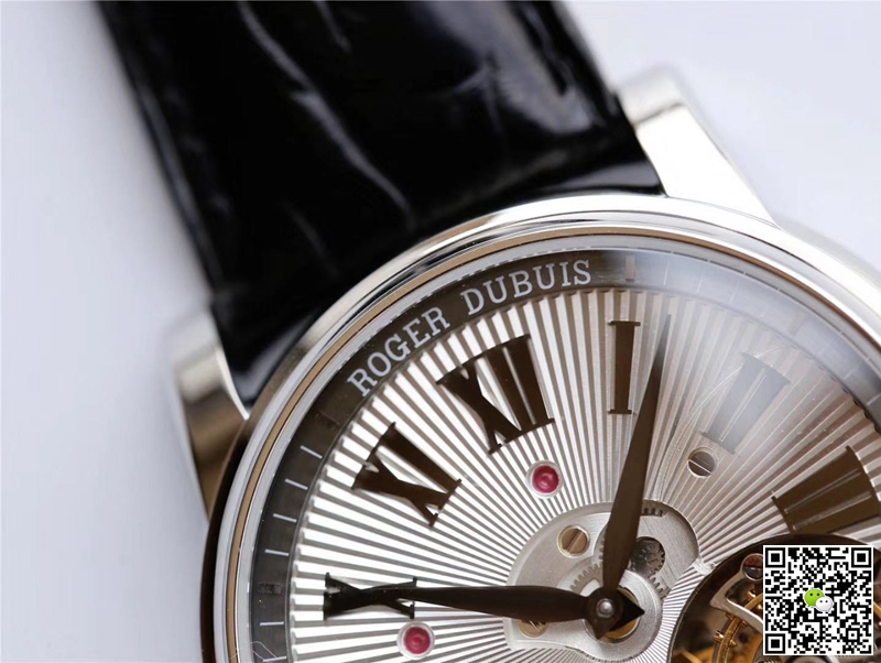 Replica Roger Dubuis Hommage RDDBHO0562 1:1 Best Edition JB Factory Silver Dial Swiss RD100