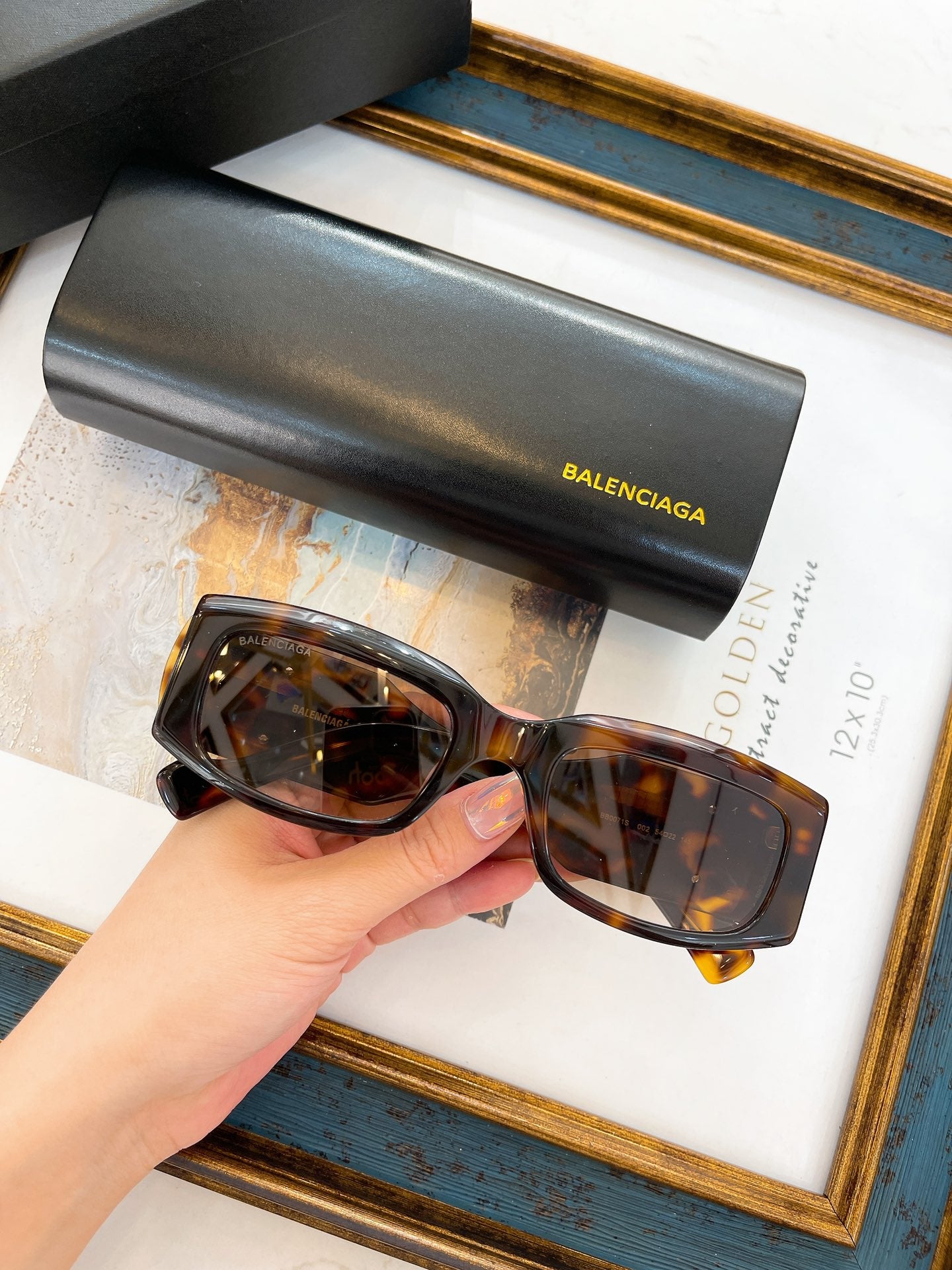 Ba1en*iaga Sunglasses
