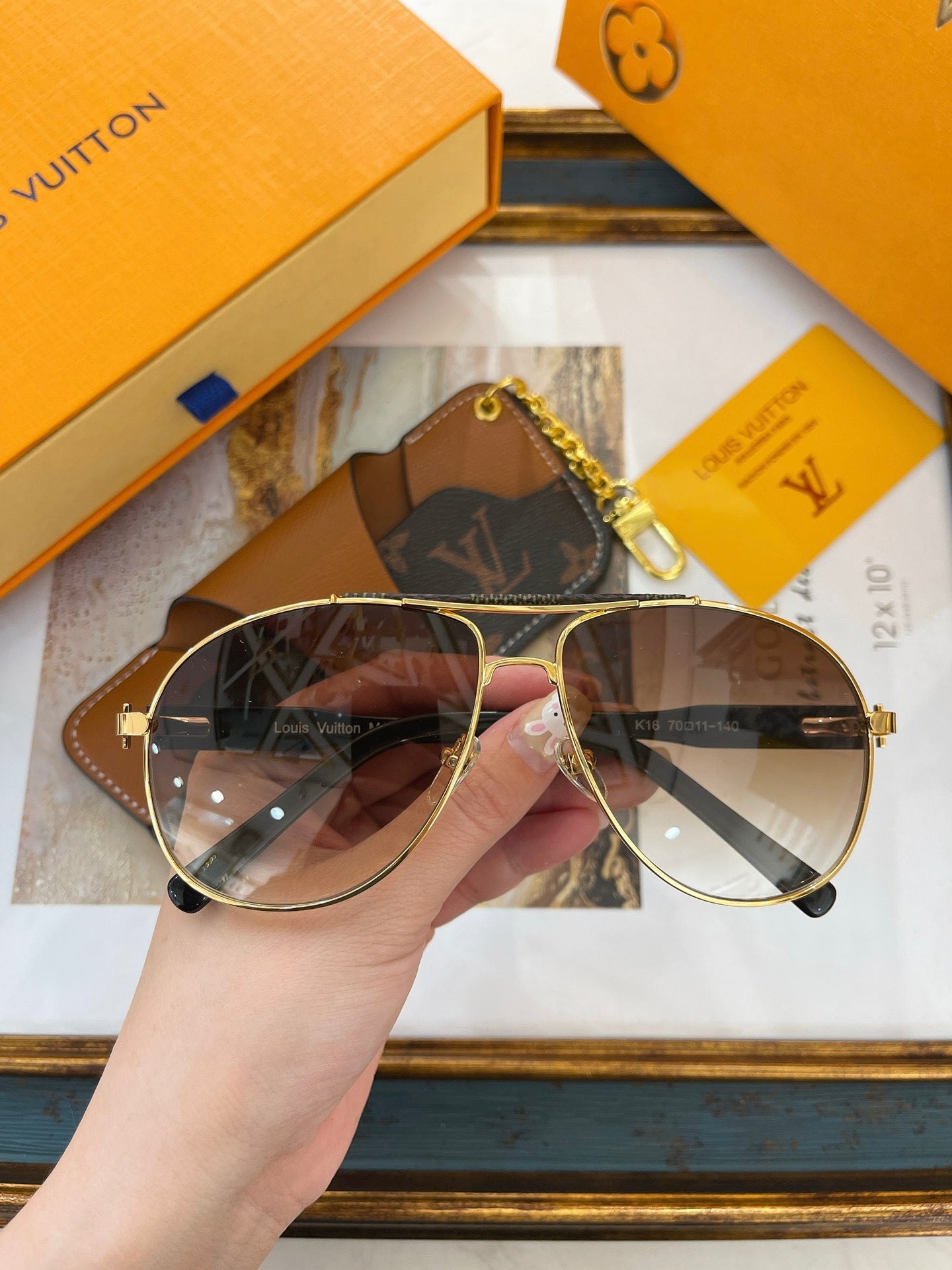 L0vis Vvtt0n Sunglasses