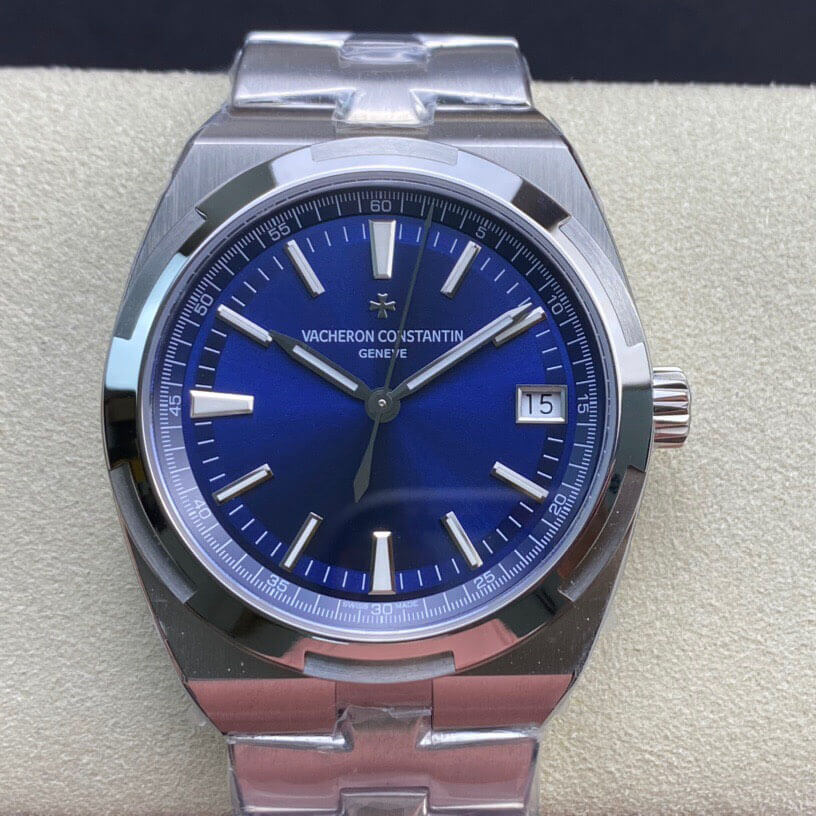 Replica Vacheron C0nstan1n Overseas 4500V/110A-B128 1:1 Best Edition 8F Factory Blue Dial