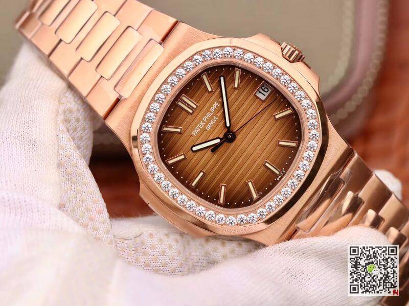 Replica Pat*k Phi1i*pe Nautilus 5711 PF factory V2 Men Watches 1:1 Best Edition Swiss ETA324 Rose gold dial