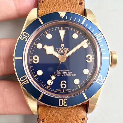 TUDOR Replica Heritage Black Bay M79250BM ZF Factory 1:1 Best Edition Swiss ETA2824-2 S*perlumed Dome-shaped Blue Dial