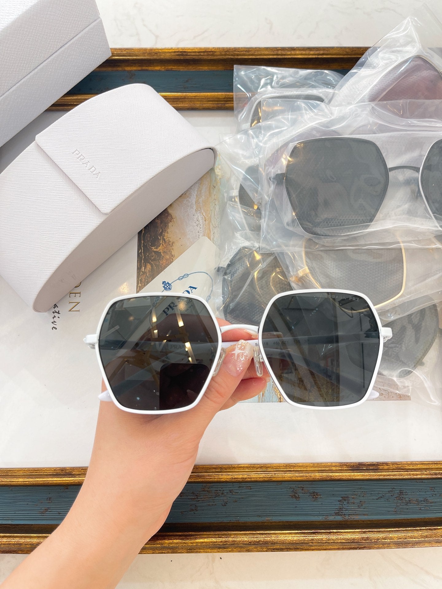Pra*a Sunglasses