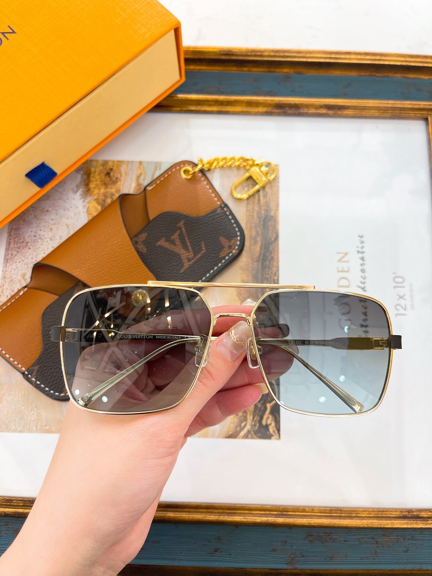 L0vis Vvtt0n Sunglasses