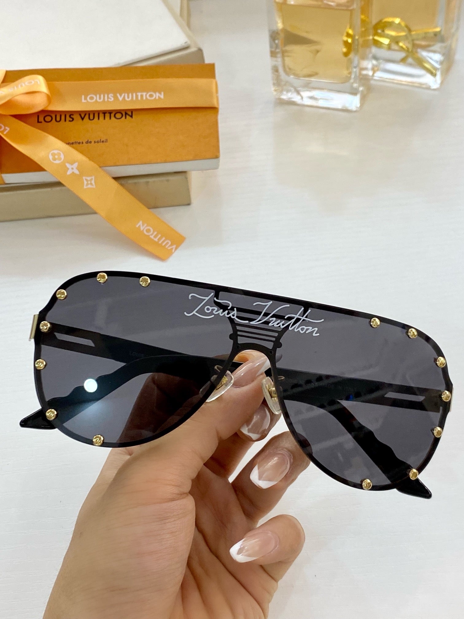 L0vis Vvtt0n Sunglasses