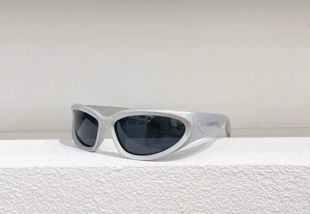 Ba1en*iaga Sunglasses Dupe