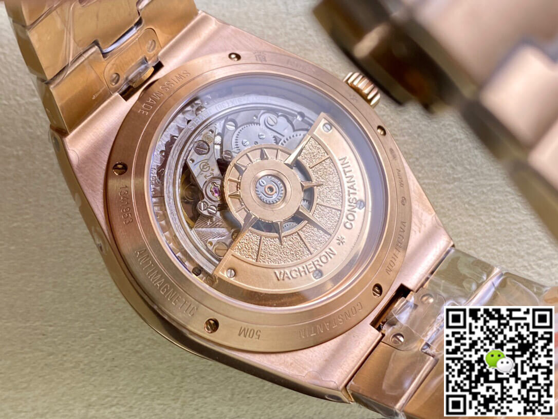 Replica Vacheron C0nstan1n Overseas 4300V/120R-B064 1:1 Best Edition 8F Factory Silvery White Dial