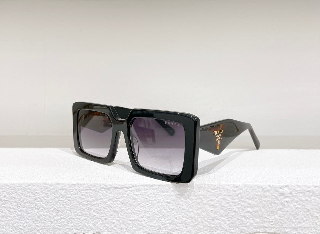 Pra*a Sunglasses