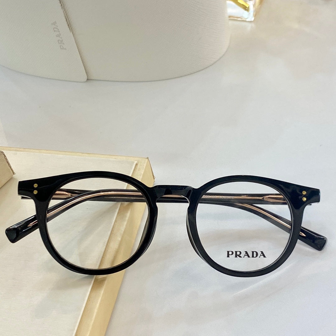 Pra*a Glasses
