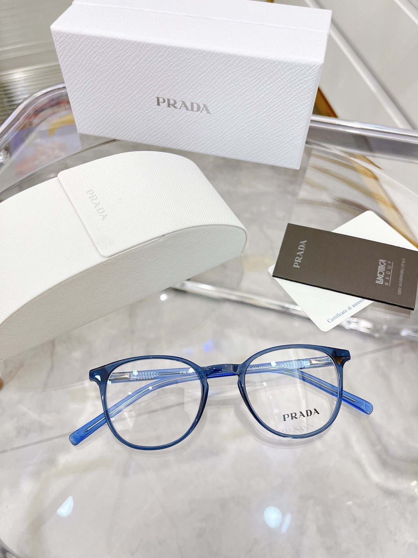 Pra*a Glasses