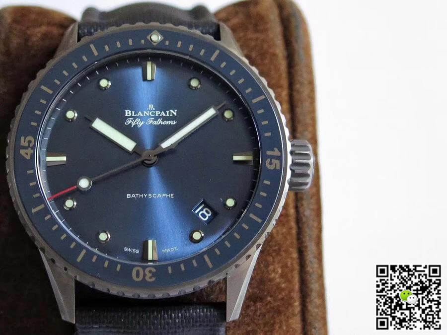 Replica Blancpain Fifty Fathoms Bathyscaphe 5000-0240-O52A ZF Factory Men Watches 1:1 Best Edition Swiss ETA1315 Blue Sunburst Dial
