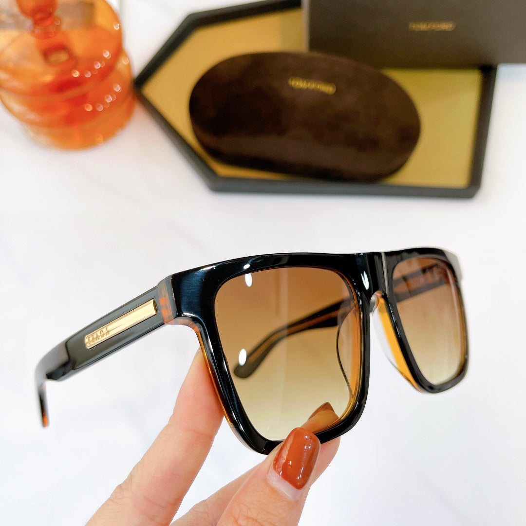 Pra*a Sunglasses