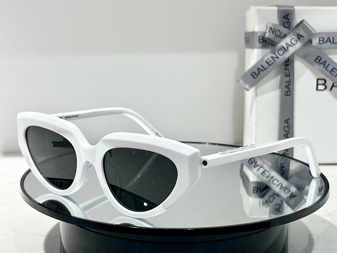 Ba1en*iaga Sunglasses