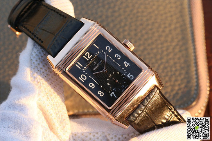 Jaeger Lecoultre Replica Reverso Q3732470 1:1 Best Edition Rose Gold Black Dial