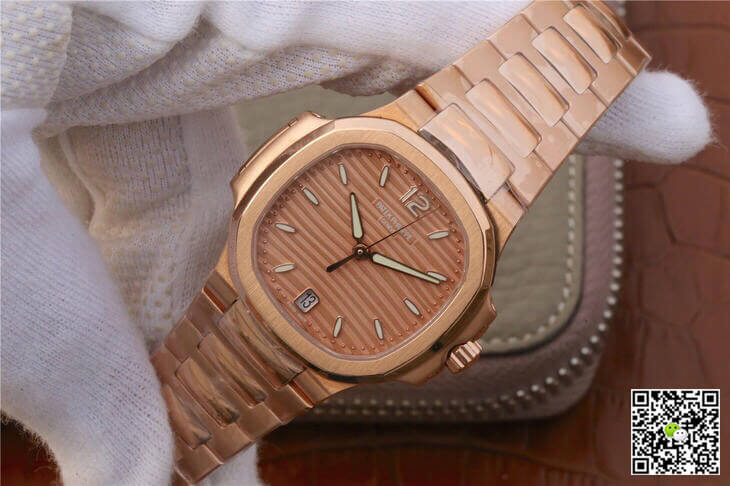 Replica Pat*k Phi1i*pe Nautilus Ladies 7118-1R-010 1:1 Best Edition PF Factory Rose Gold