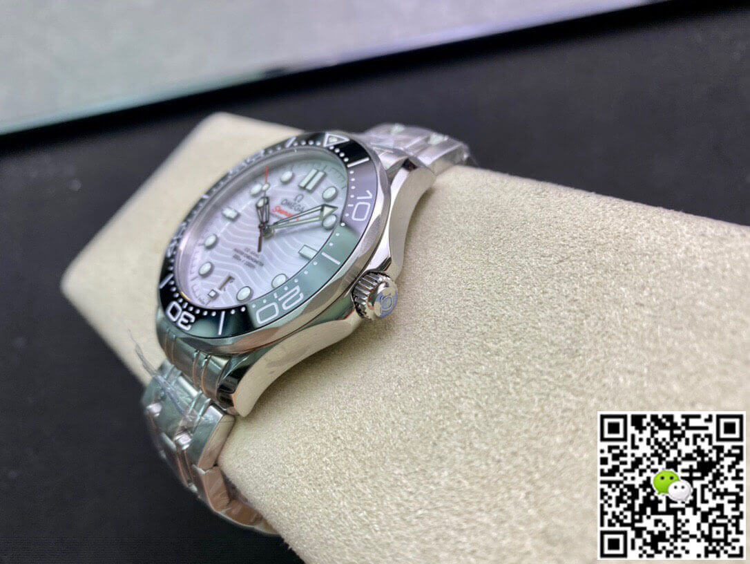 Replica 0me*ga Seamaster Diver 300M 210.30.42.20.04.001 1:1 Best Edition OR Factory White Dial
