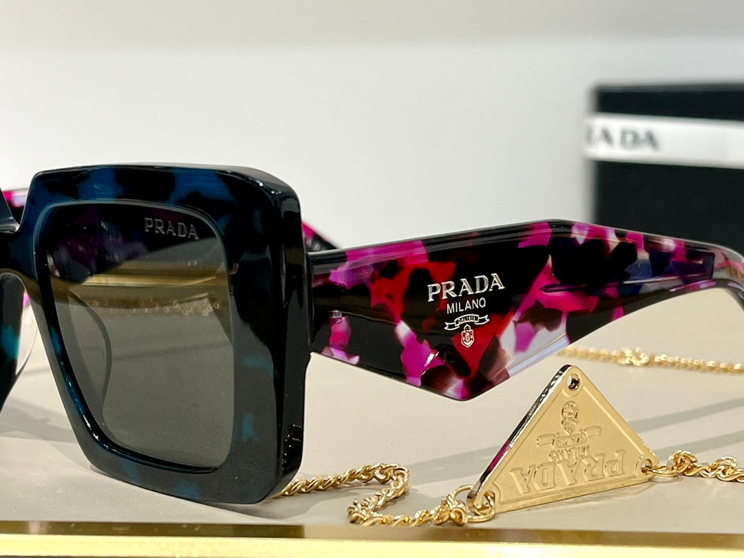 Pra*a Sunglasses