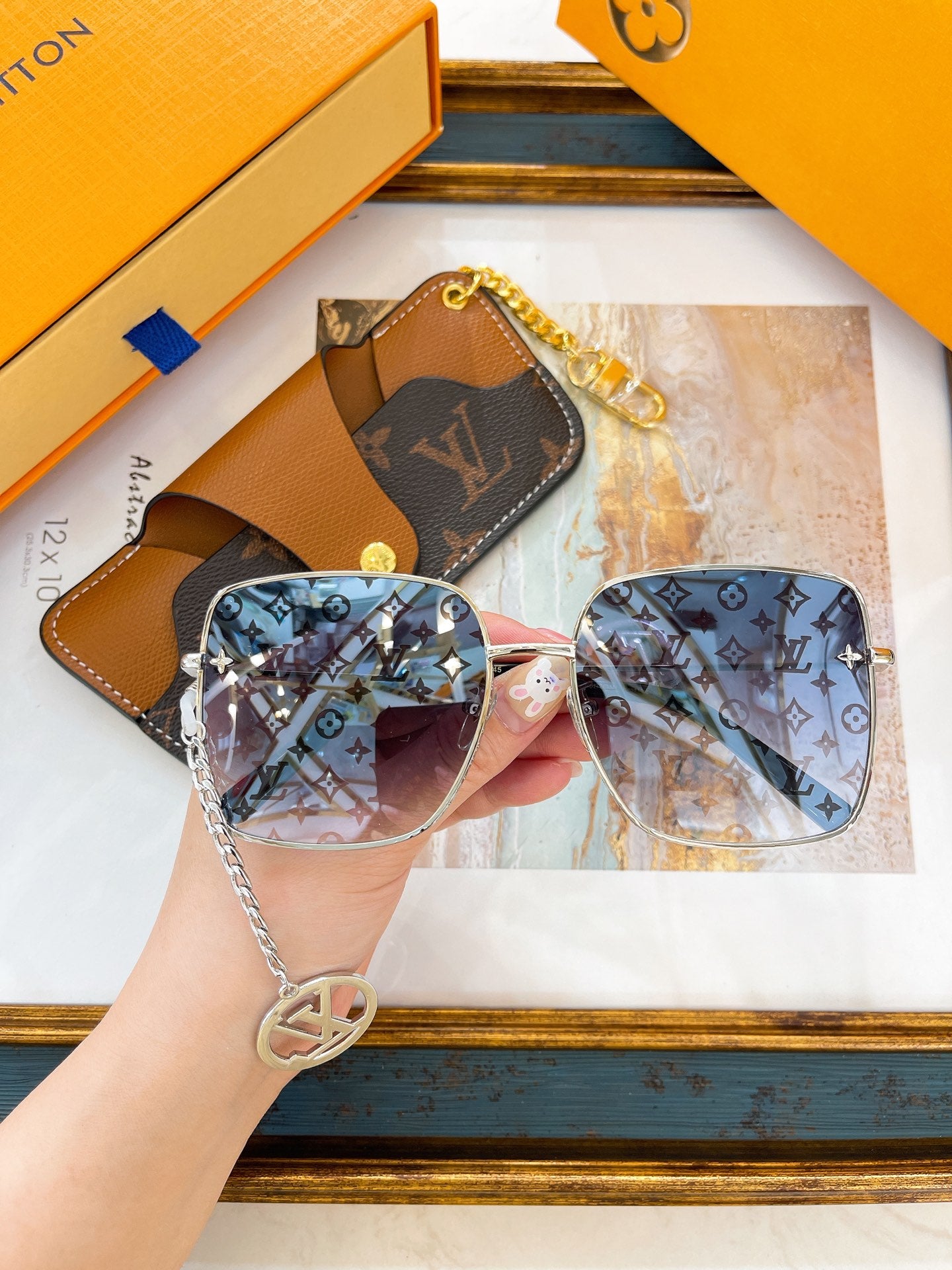L0vis Vvtt0n Sunglasses