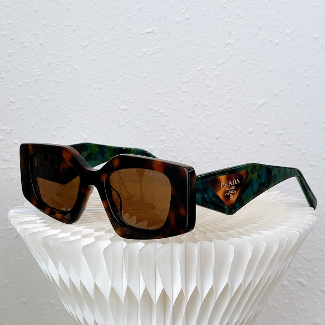 Pra*a Sunglasses