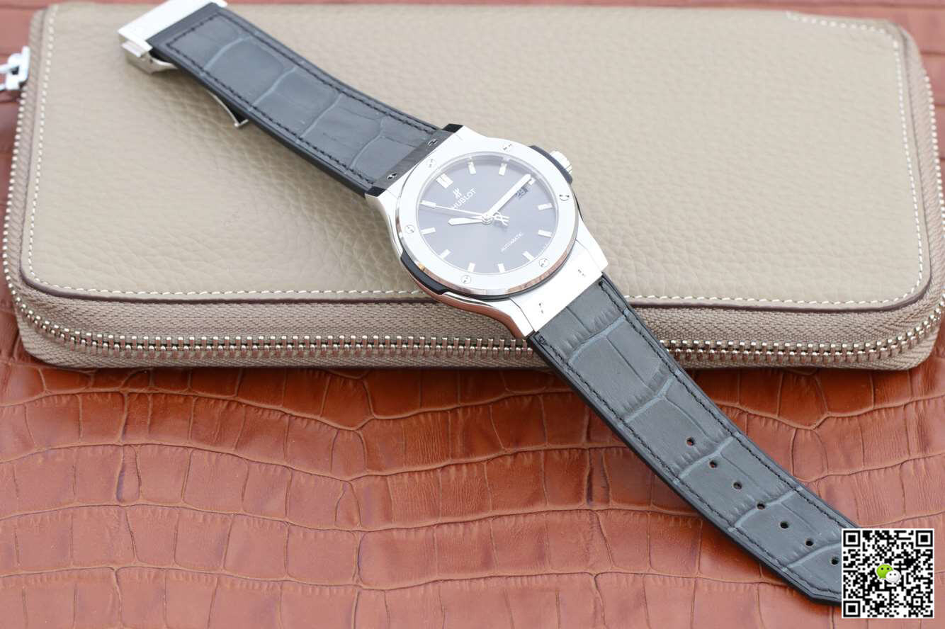 Replica Hublot Classic Fusion 511.NX.7071.LR 1:1 Best Edition JJ Factory Titanium Metal