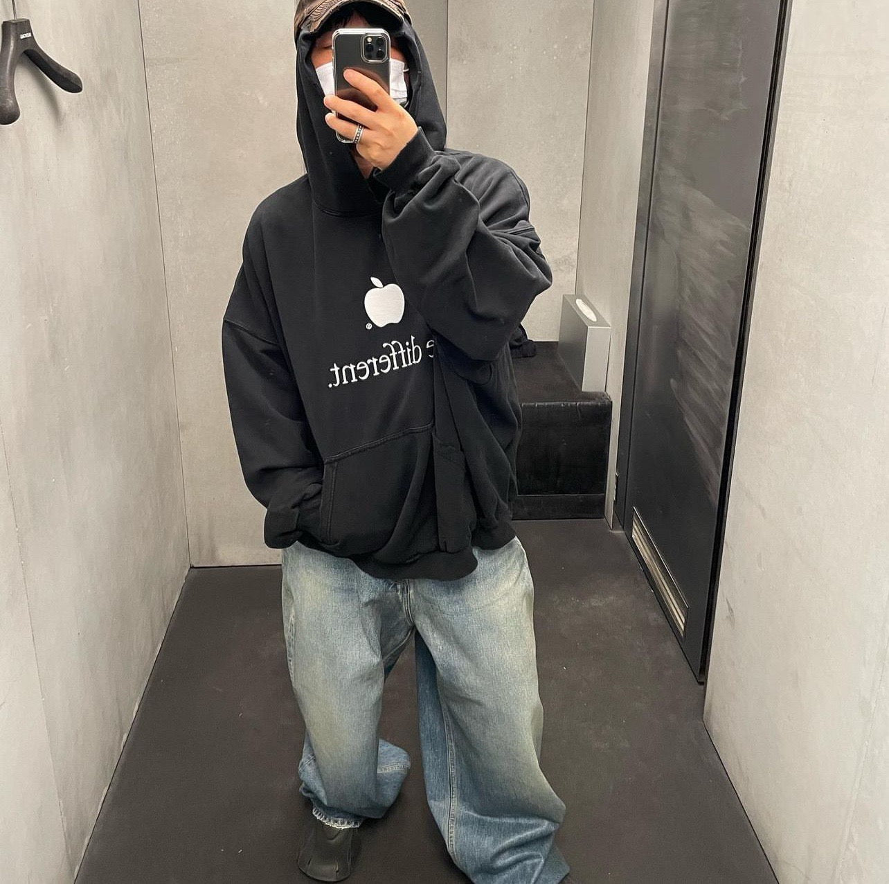 Ba1en*iaga Jeans