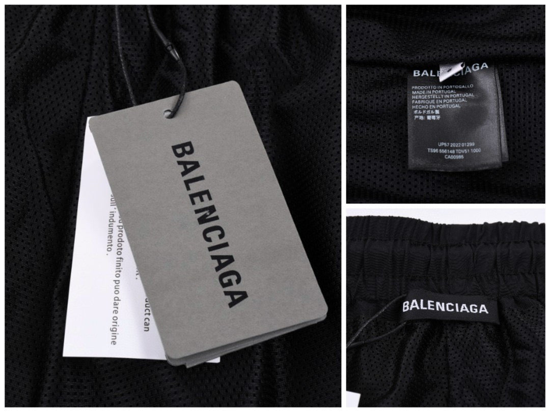 Ba1en*iaga Shorts