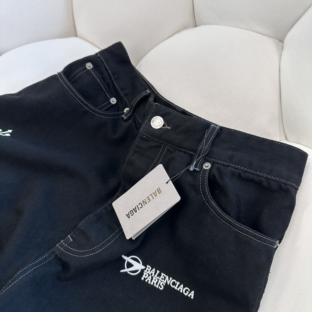Ba1en*iaga Jeans