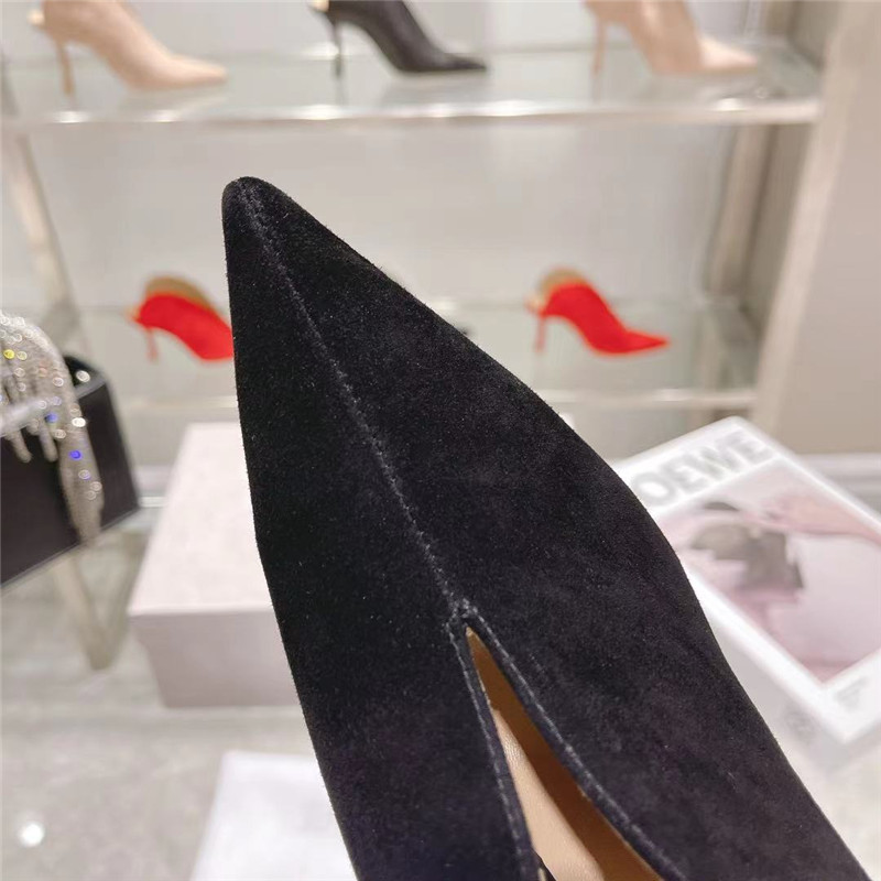 J1m*y Ch00 heels boots