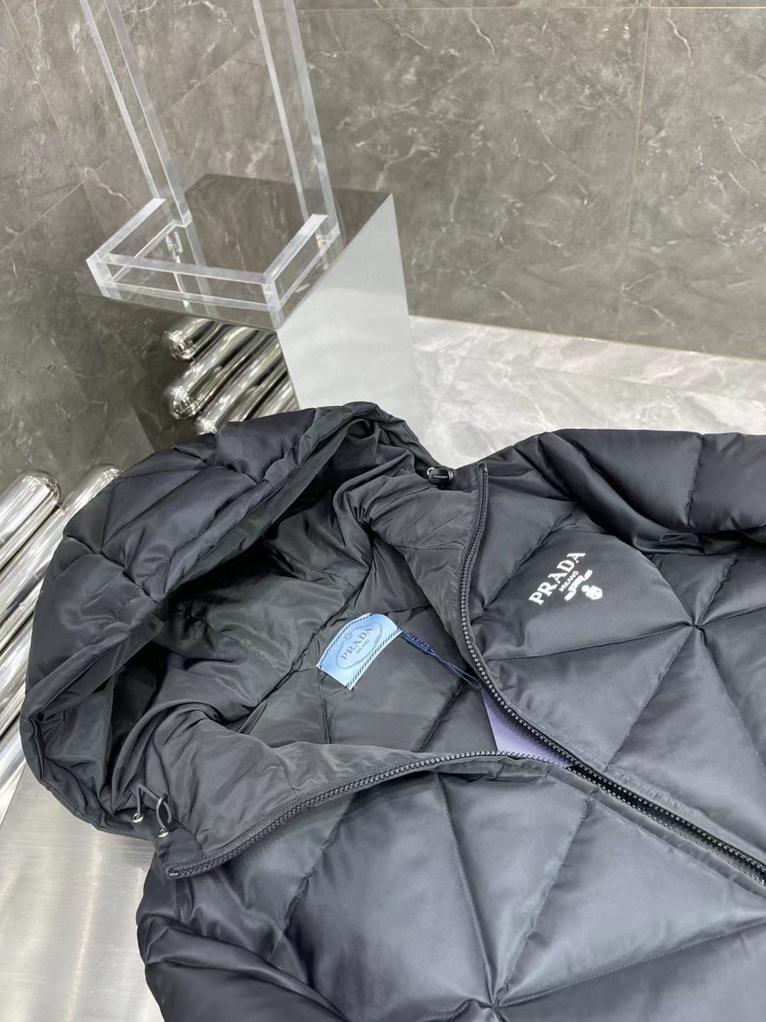 Pra*a Jacket