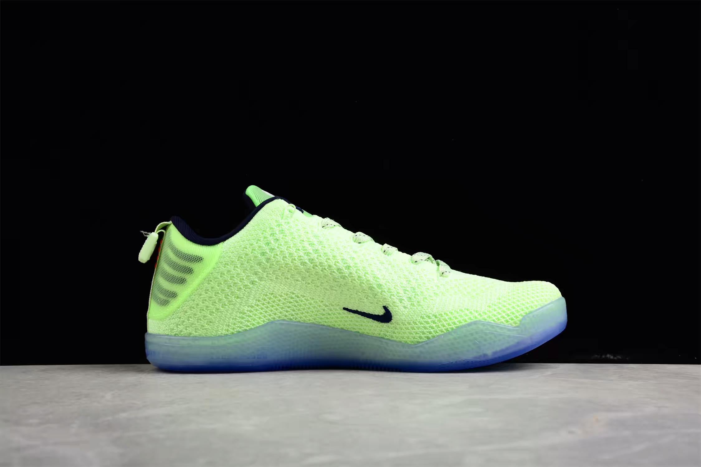 NIKE KOBE ELITE LOW 4KB x LIQUID LIME