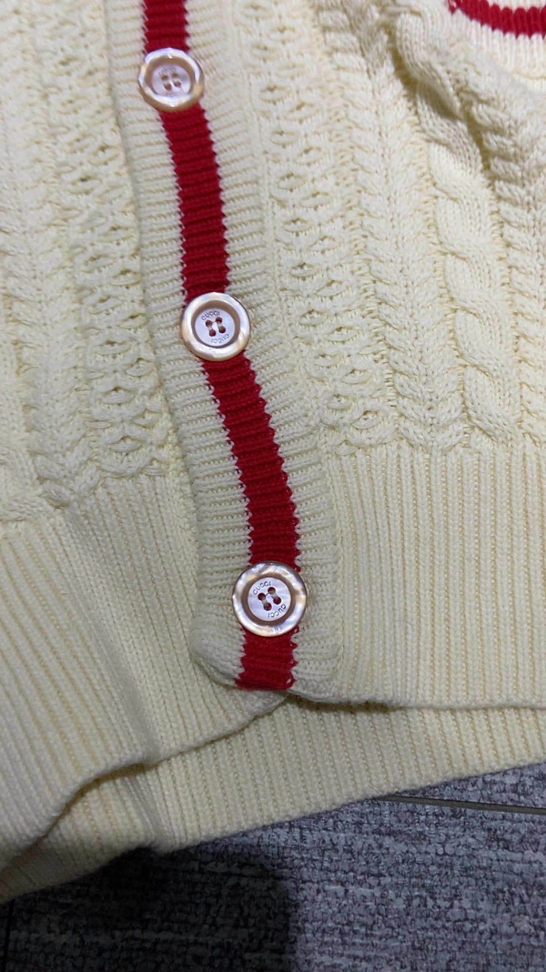 Gvc*1 Cardigan