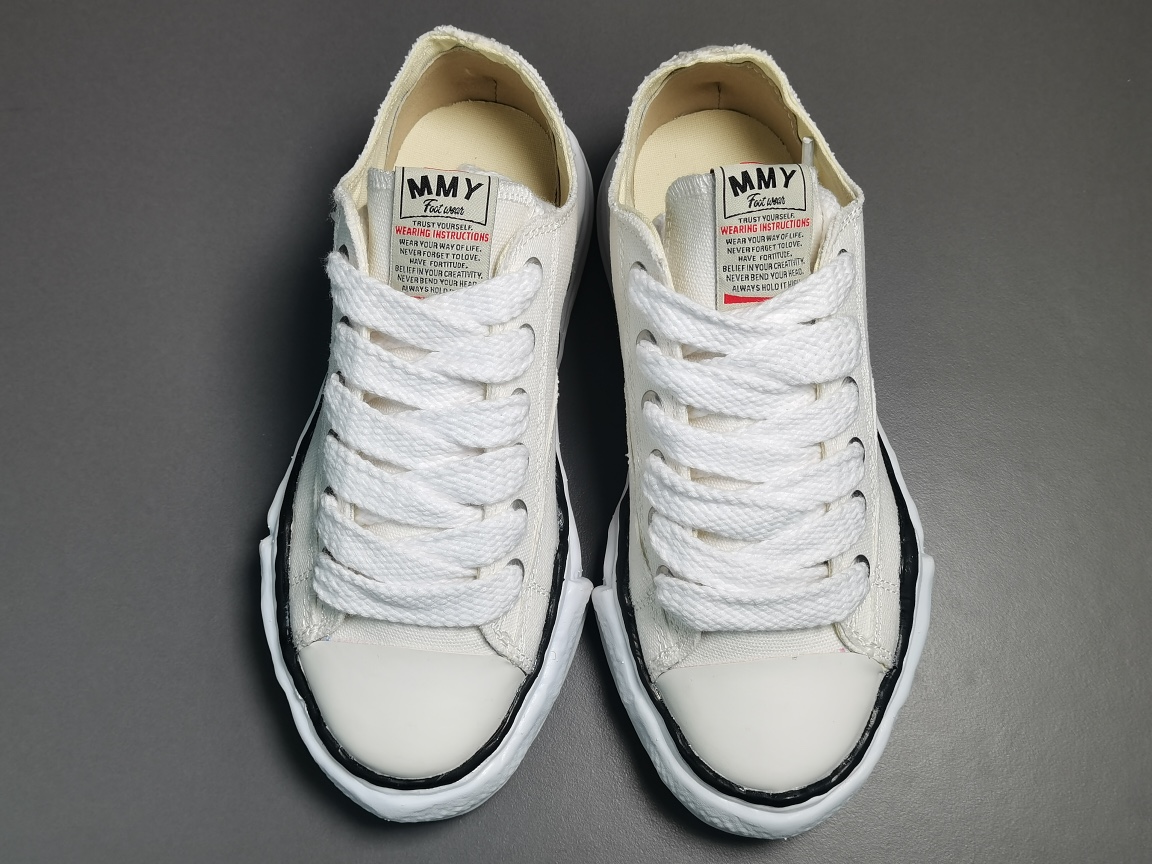 MlHAR YASUHlRO Og Sole A01FW702