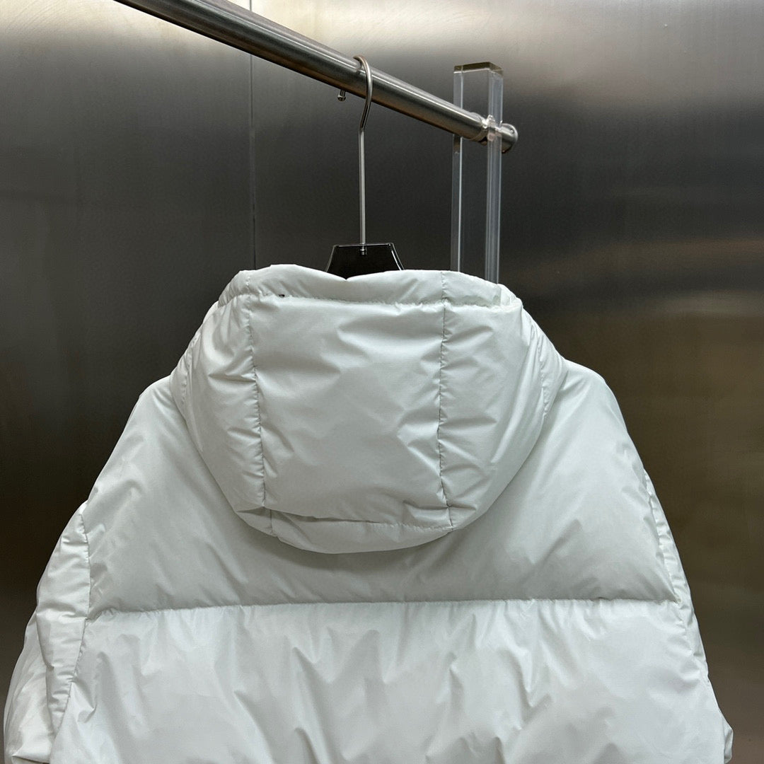 Pra*a Jacket